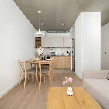 Apartmán Ksiecia Witolda 60 Stylowy W Klimatycznym Budynku By Renters *