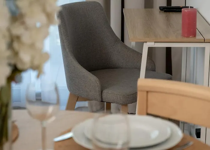 Ksiecia Witolda 60 Stylowy W Klimatycznym Budynku By Renters Appartement Wrocław