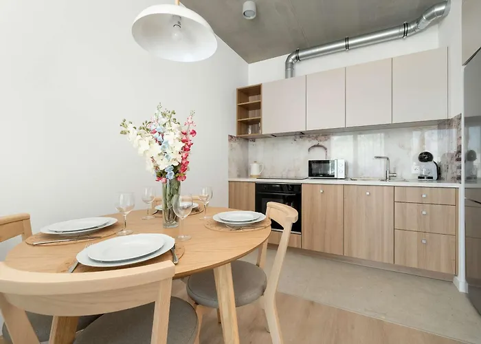 Ksiecia Witolda 60 Stylowy W Klimatycznym Budynku By Renters * Wrocław