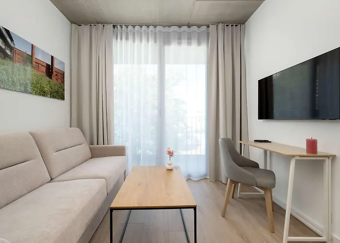 Appartement Ksiecia Witolda 60 Stylowy W Klimatycznym Budynku By Renters Wrocław