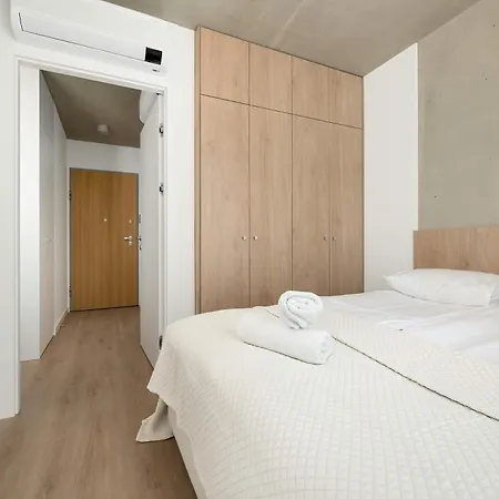 Ksiecia Witolda 60 Stylowy W Klimatycznym Budynku By Renters דירה