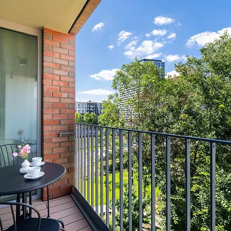 Ksiecia Witolda 60 Stylowy W Klimatycznym Budynku By Renters